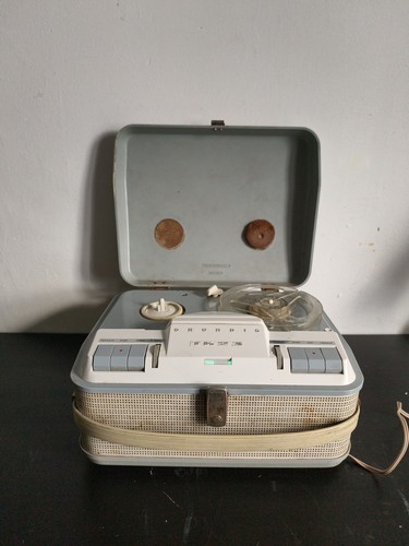 Registratore bobine reel to - registratore, a
